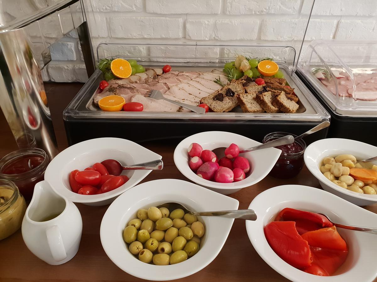 Blekitny Zagiel Aparthotel Gdynia Ngoại thất bức ảnh